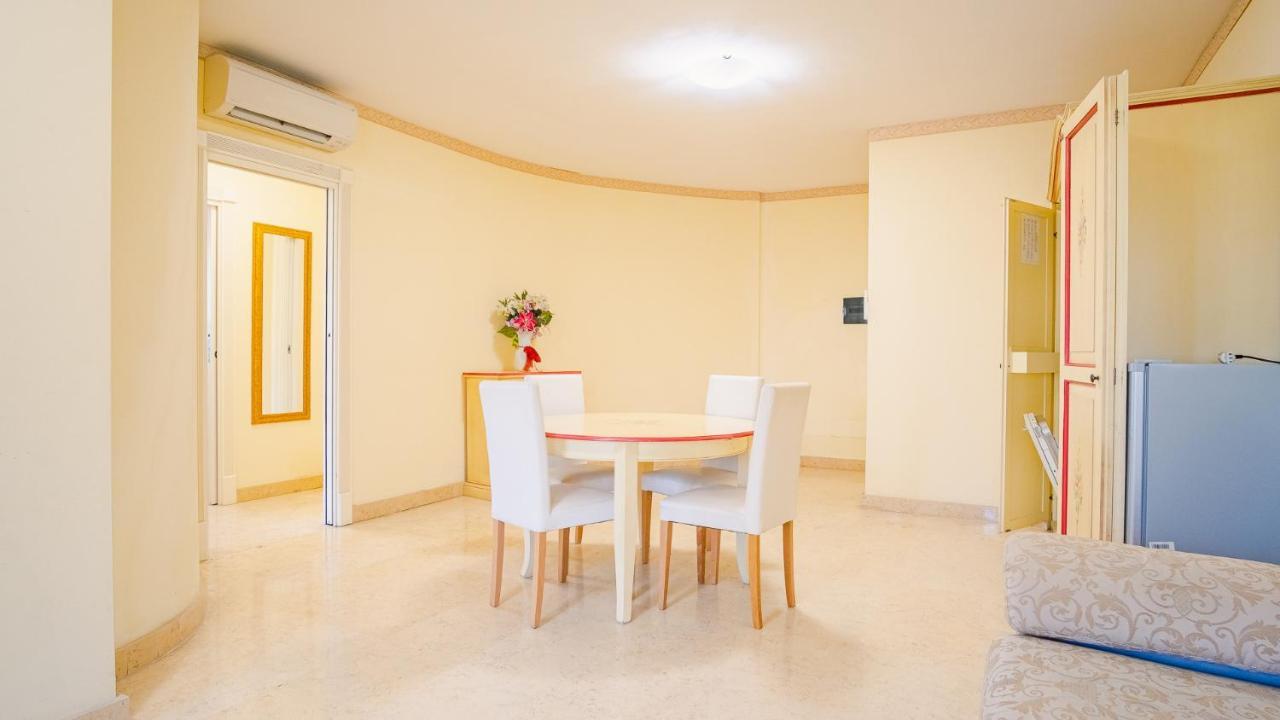Relais Du Lac Village - Italian Homing Desenzano del Garda Eksteriør billede