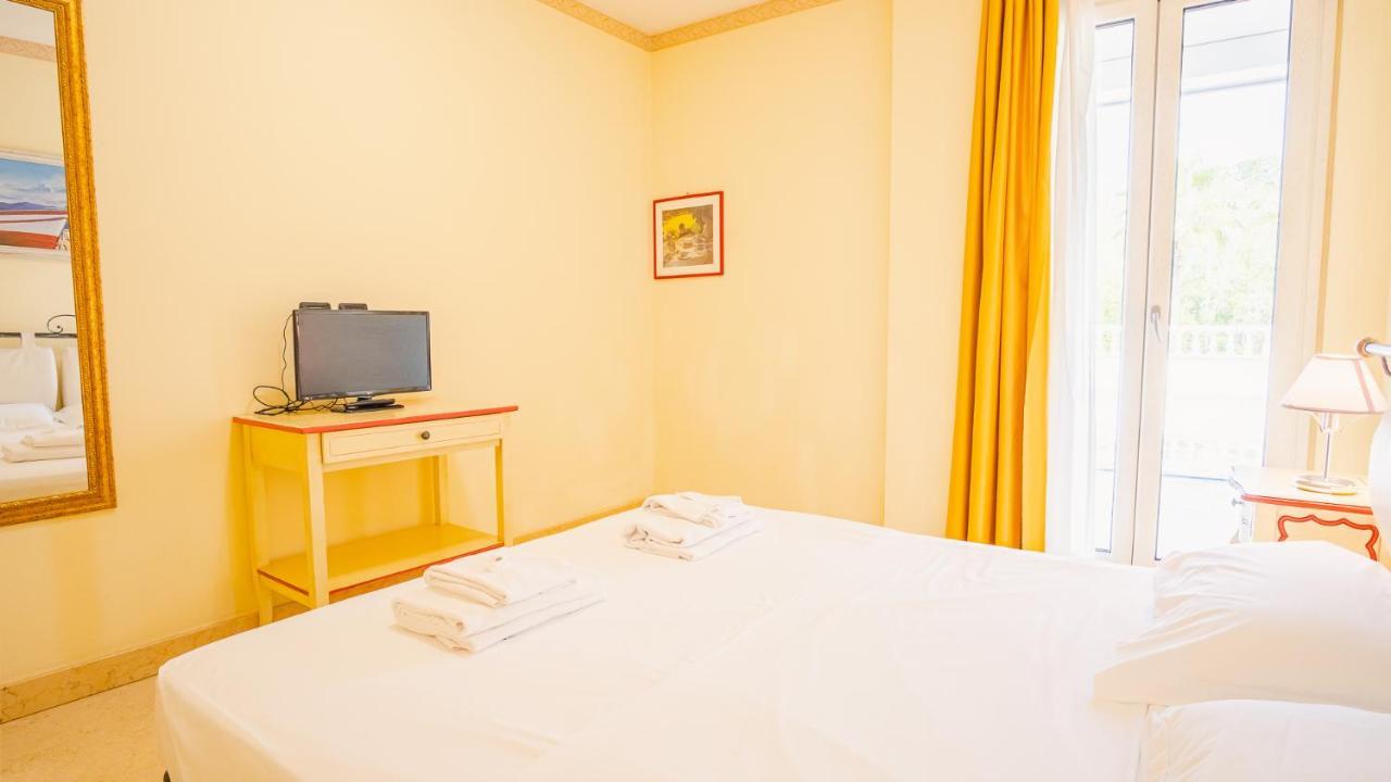 Relais Du Lac Village - Italian Homing Desenzano del Garda Eksteriør billede