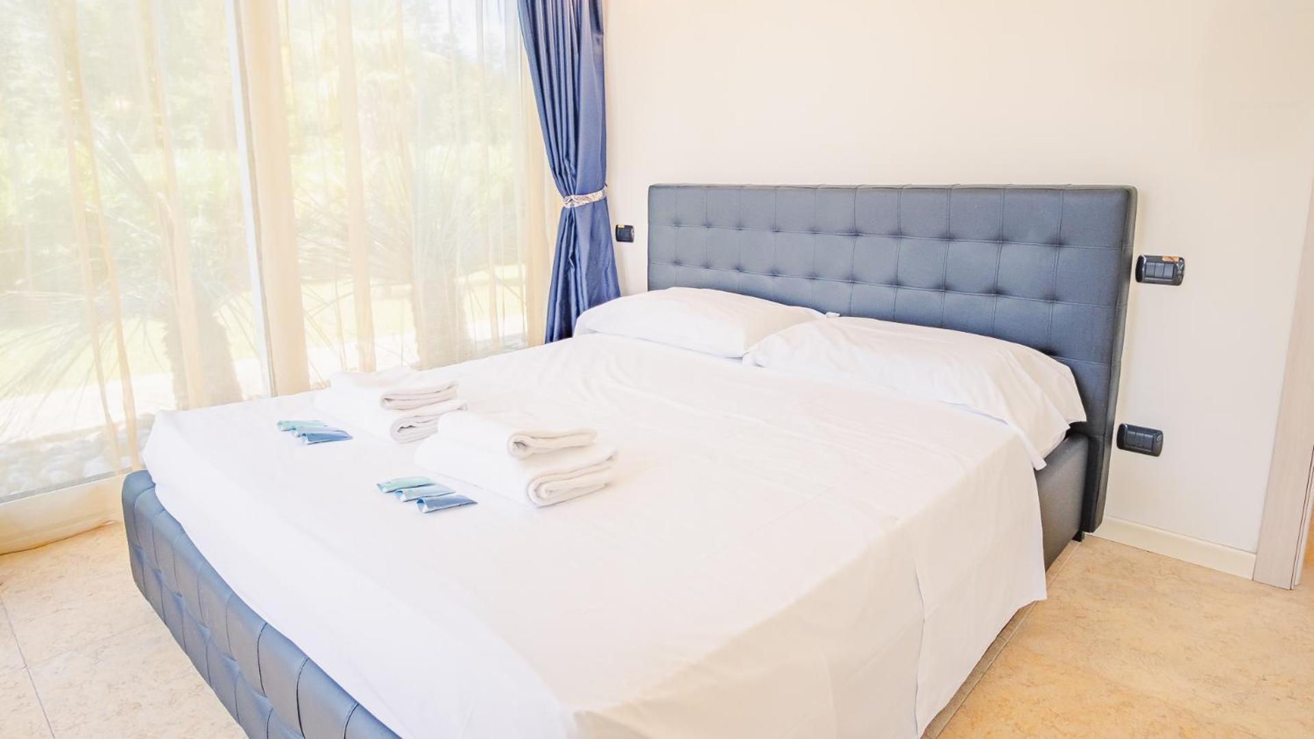 Relais Du Lac Village - Italian Homing Desenzano del Garda Eksteriør billede