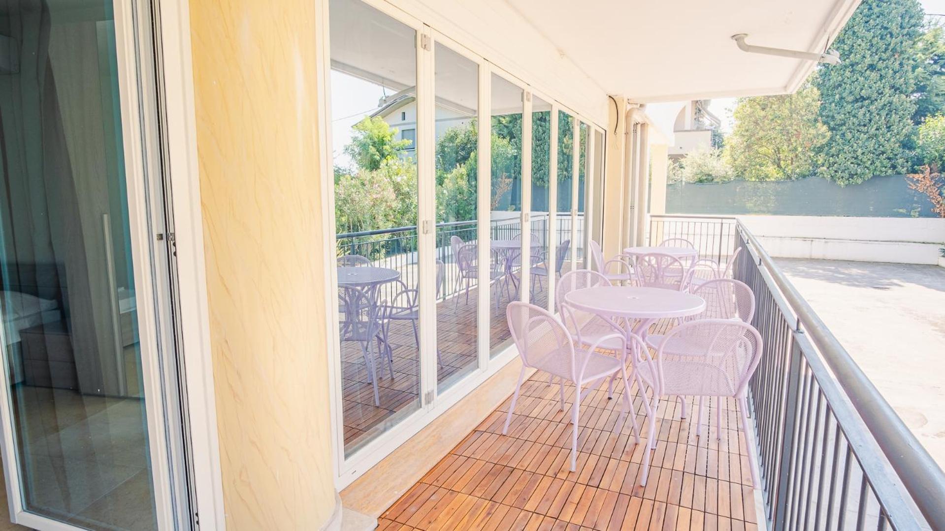 Relais Du Lac Village - Italian Homing Desenzano del Garda Eksteriør billede