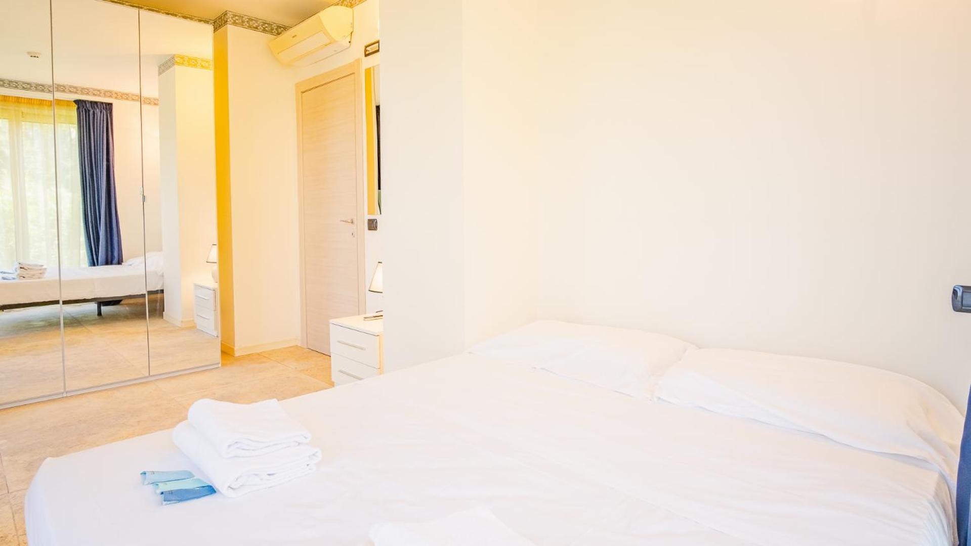 Relais Du Lac Village - Italian Homing Desenzano del Garda Eksteriør billede
